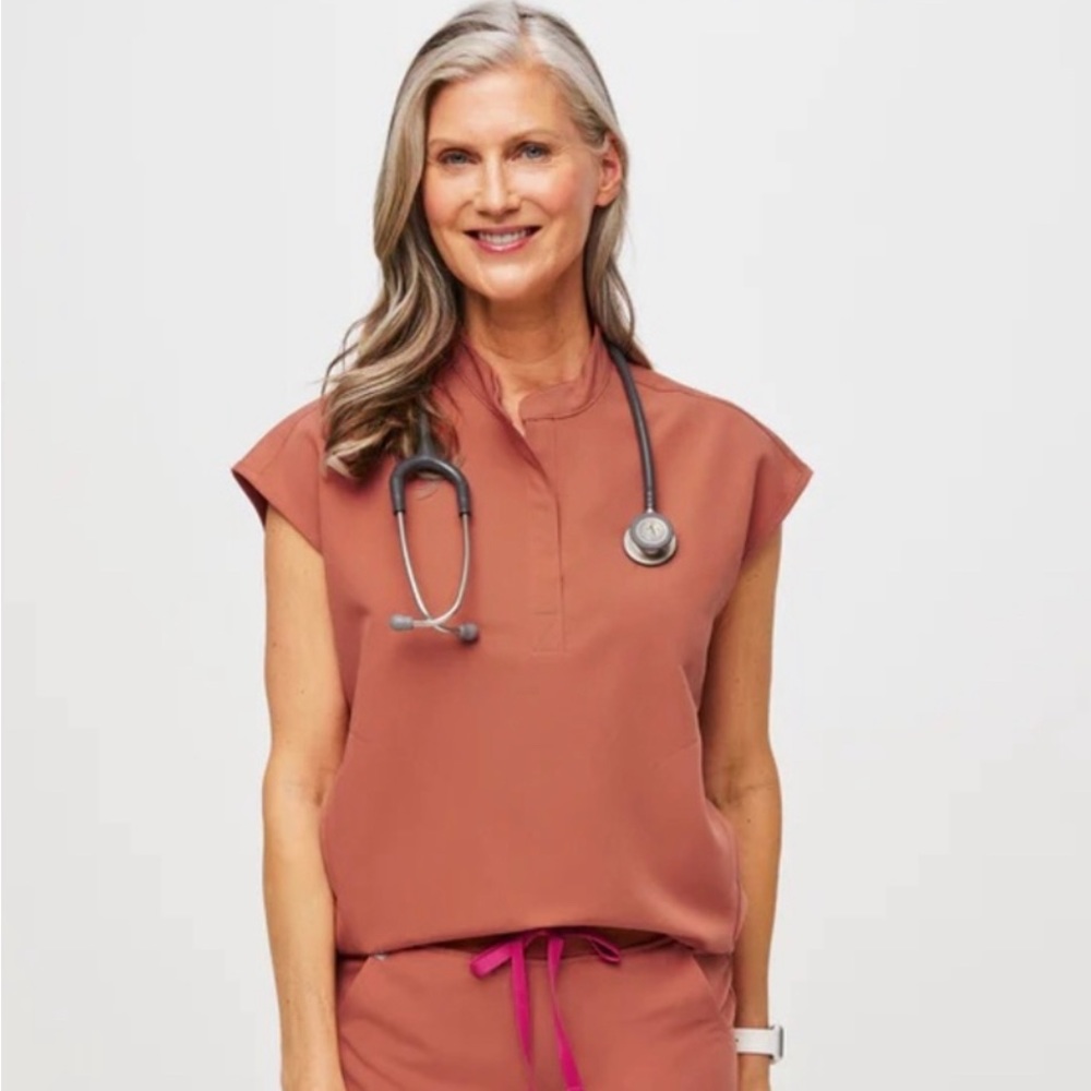 FIGS terracotta rafaela scrub top XS